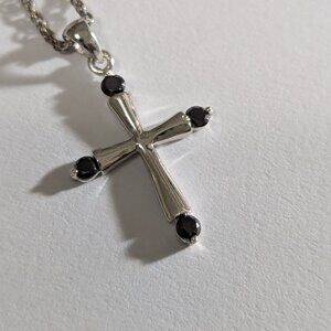 Minimalist 19" Box Chain Necklace Crucifix Sterling  Black Cz 3.7 gr Sterling